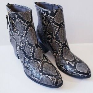 Old Navy Snakeskin Booties NWOT